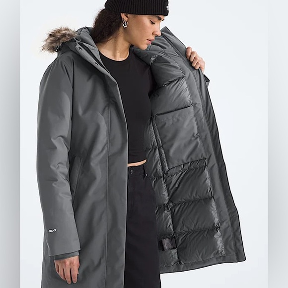 The North Face Women's Dark Gray Ski Jacket - Picture 3 of 9